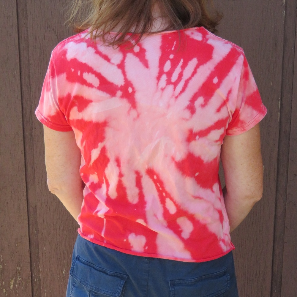 Wonder Woman Custom Bleach Crop Top sz M - Picture 3 of 6